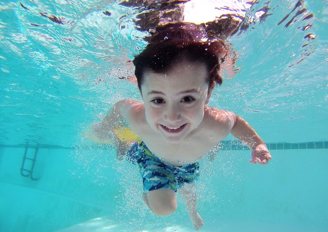 Symbolfoto Schwimmen, Schwimmanfänger, Schwimmkurs von Pixabay.com