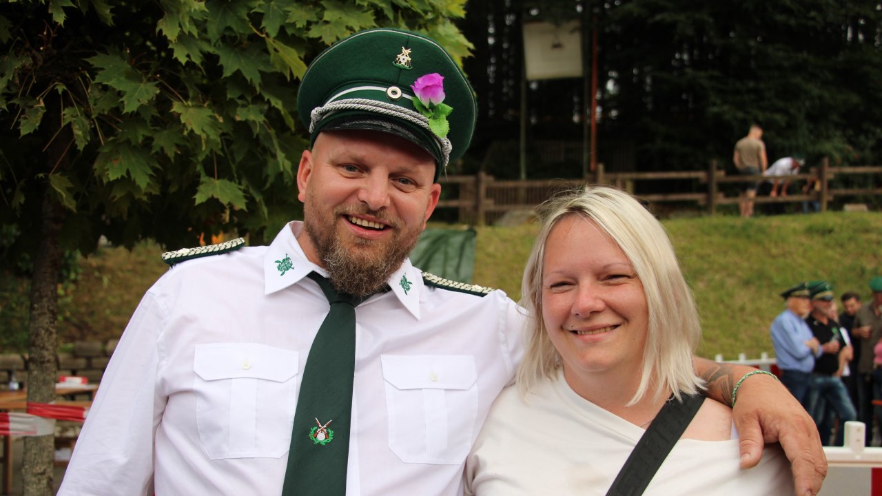 Das neue Königspaar: Jens und Melanie Schubel. von Lorena Klein