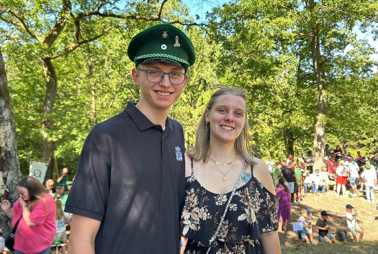Jungschützenkönigspaar in Maumke 2026: Yannis Heinrich und Josie Ennemoser. von Sarah Tillmann