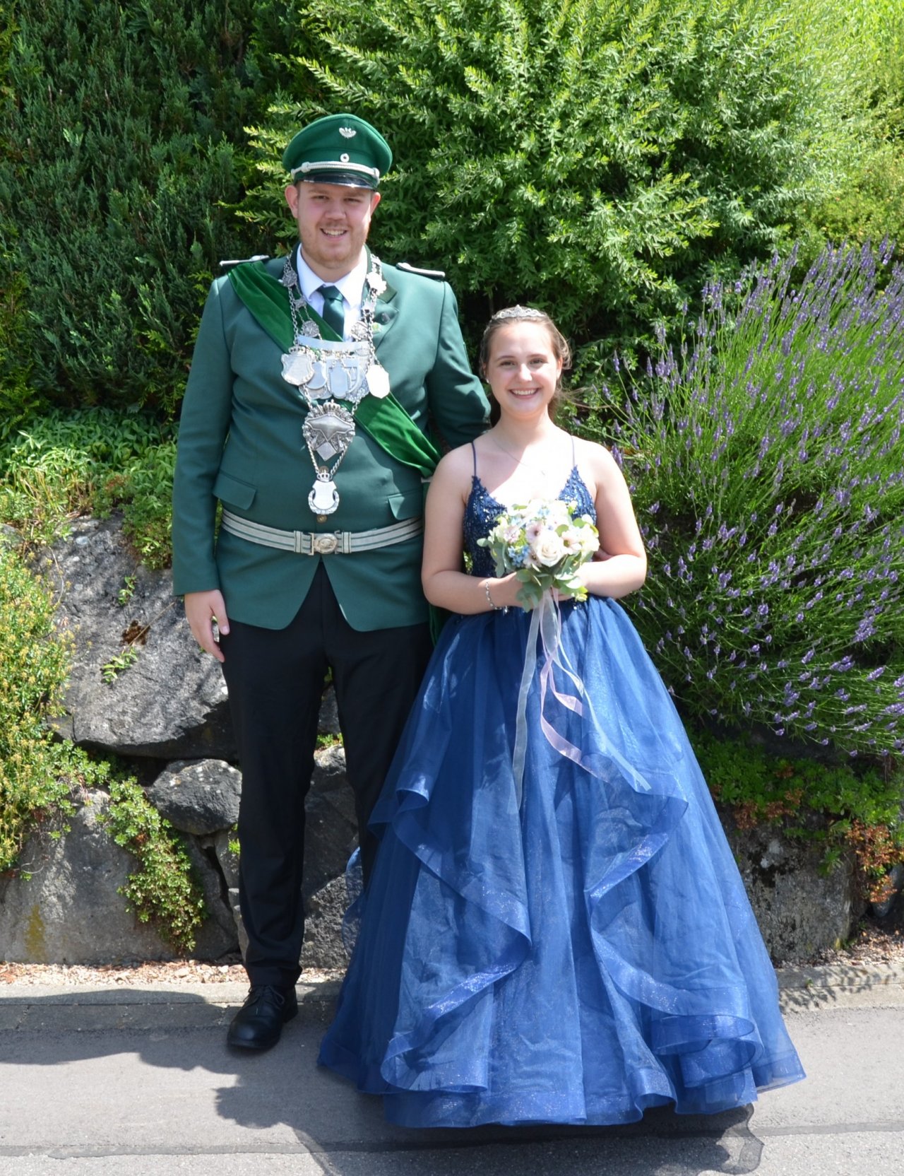 Das Königspaar Philipp Vogt und Maya Nöcker freut sich auf die weiteren Highlights seiner Regentschaft. von privat