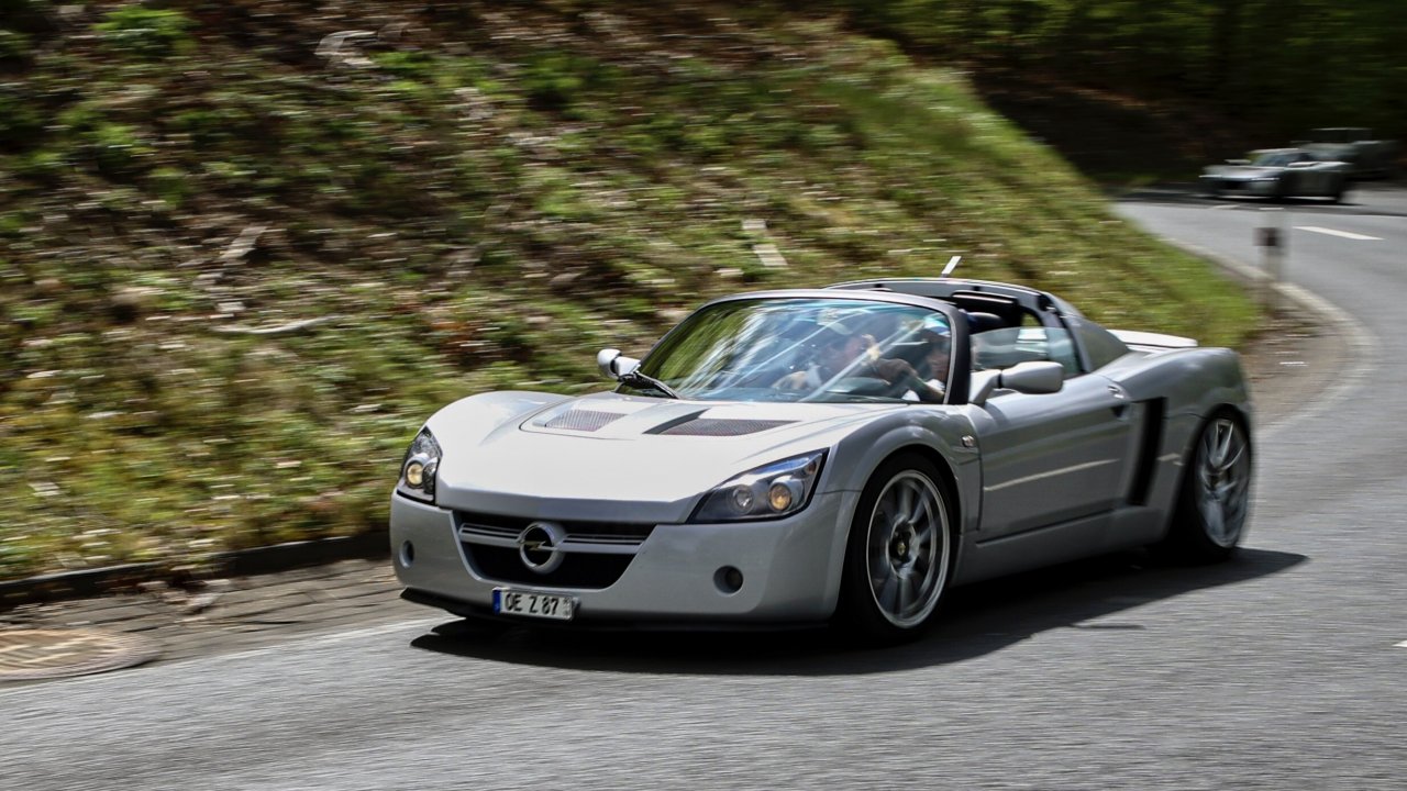 Ein Opel Speedster aus dem Jahre 2001. von privat