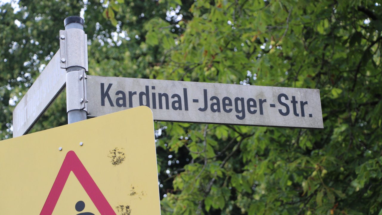 Die Kardinal-Jaeger-Straße in Hünsborn. von Lorena Klein