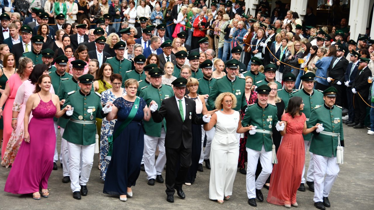 Die Königspolonaise am Schützenfestmontag, war das abschließende Highlight. von Nicole Voss