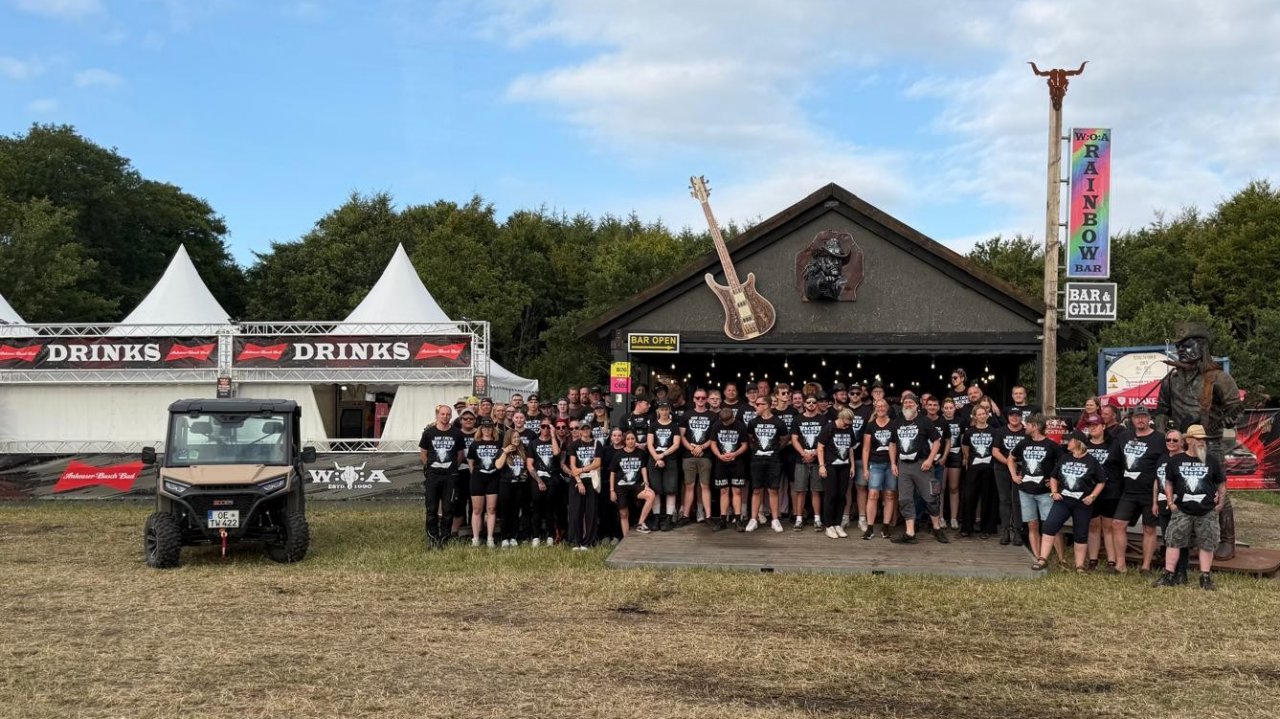 Tim Jonas Walbersdorf packt seit fünf Jahren beim Wacken Open Air mit an. Rund 100 Helfer gehören zum Team. Die meisten kommen aus der Region. von privat
