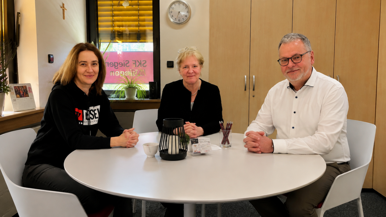 Julia Huck (l.), Gabriele Paar und Wolfgang Langenohl. von privat
