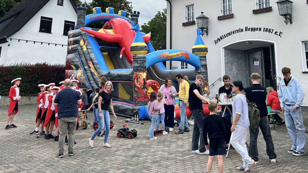 Die KG Heggen lädt wieder zu ihrer City-Fete ein. Sie findet statt am Samstag und Sonntag, 29. und 30. August. von privat