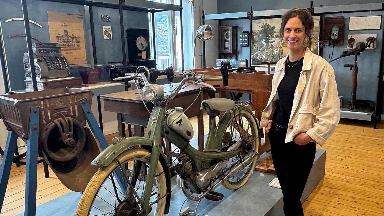 Seit Anfang April leitet Dr. Ricarda Braun das Museum der Stadt Lennestadt in Grevenbrück. In den Sommerferien hatte sie einige Angebote für Kinder organisiert - und alle Termine waren ausgebucht. von Kerstin Sauer