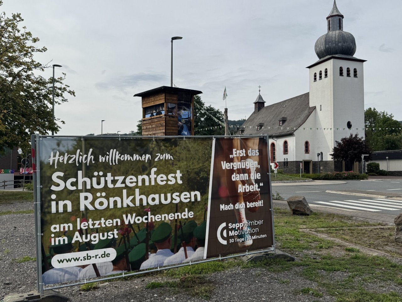 30 Minuten, 30 Tage – das ist das Motto der „SepptemberMotivation“ (kurz „SeppMo“), einer Bewegungschallenge, die Sebastian Poggel Leonas Mosler aus Rönkhausen ins Leben gerufen haben. von privat