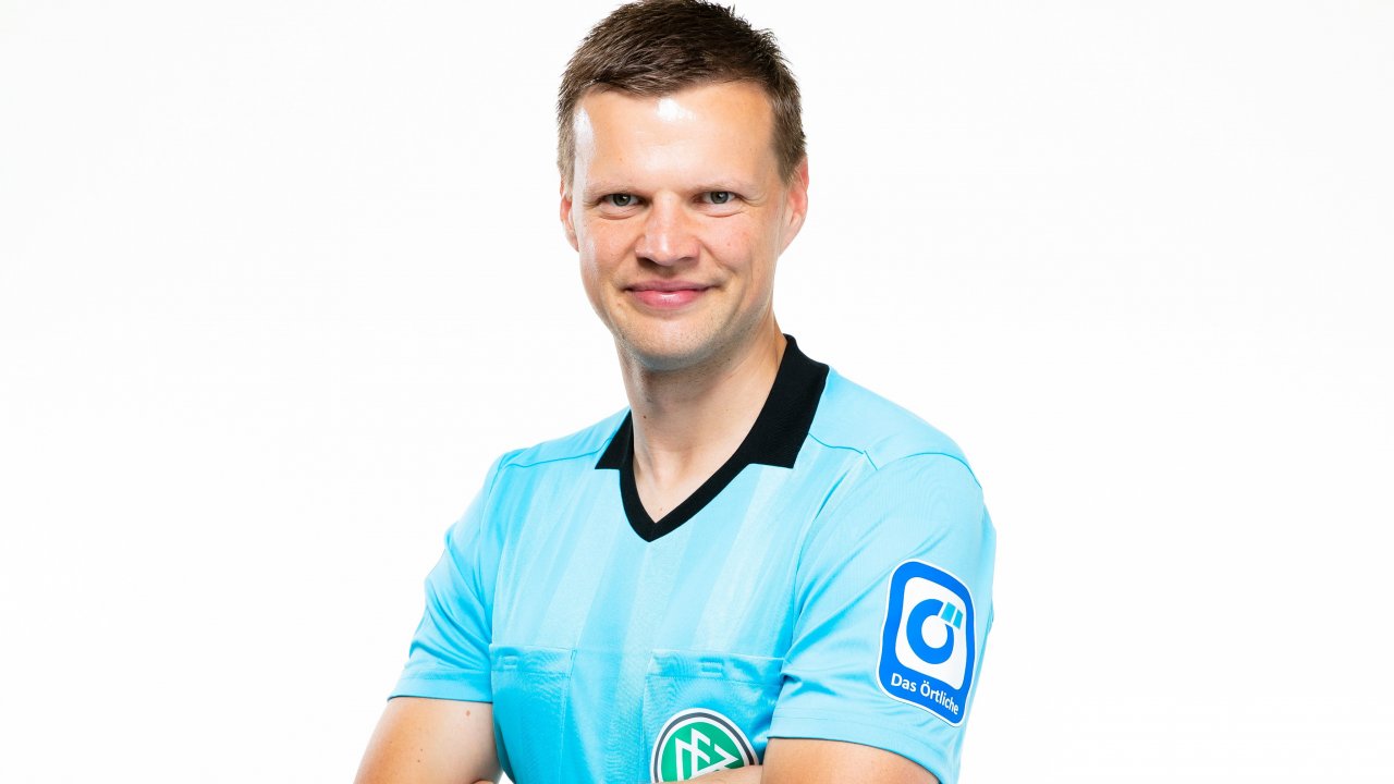 Thorben Siewer vom FC Schreibershof ist Schiedsrichter-Assistent in der Bundesliga. von Thomas Böcker / DFB