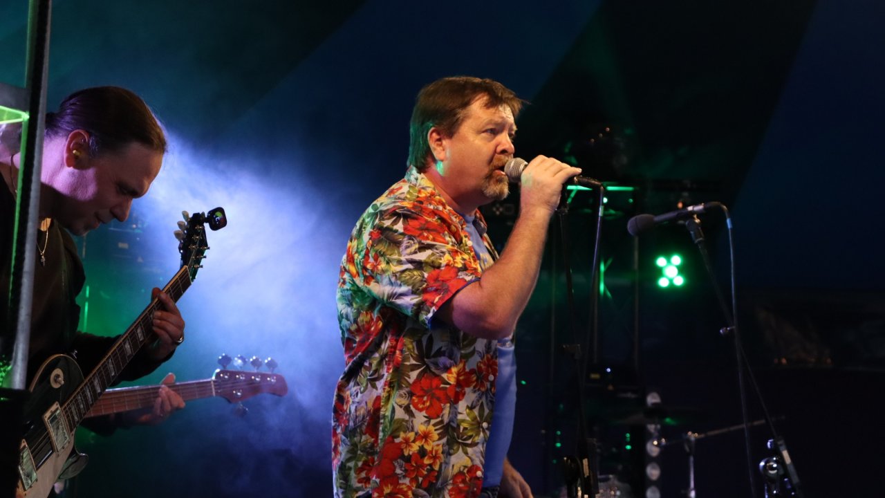 Live-Musik hautnah erleben stand im Mittelpunkt. von Mona Pospischil