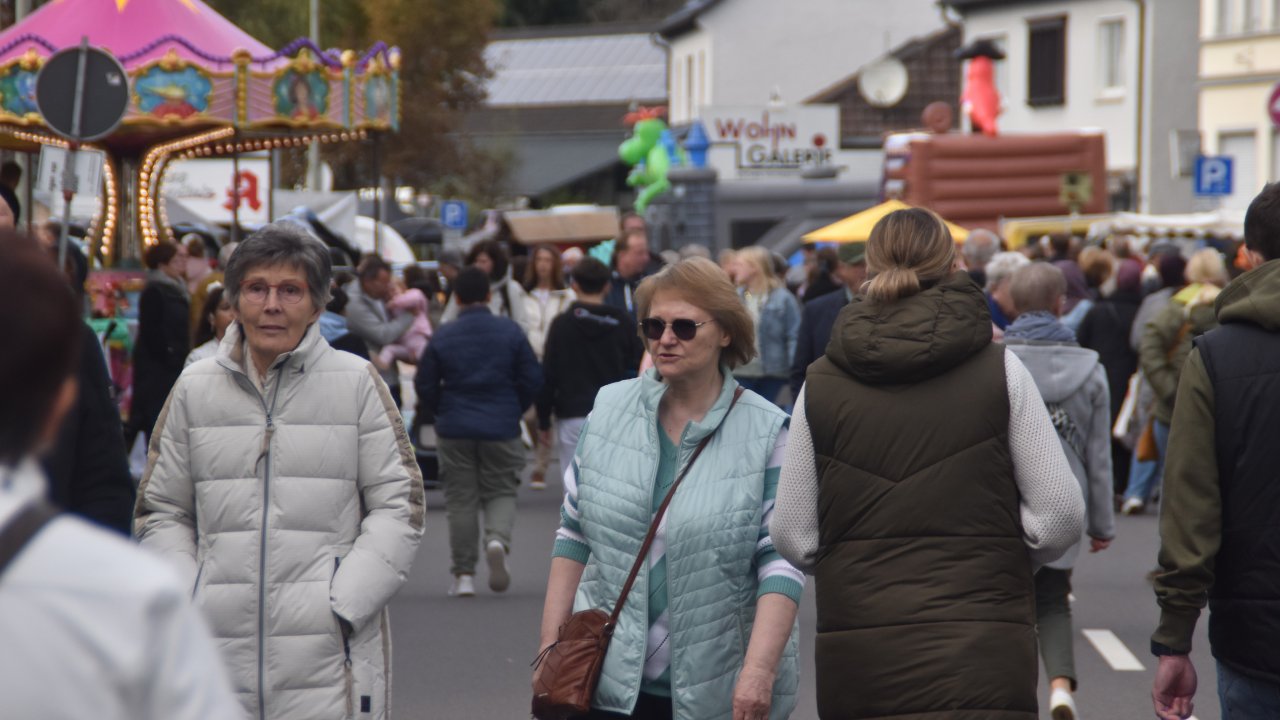 Der Finnentroper Herbstmarkt feiert 40-jähriges Jubiläum. von Nicole Voss