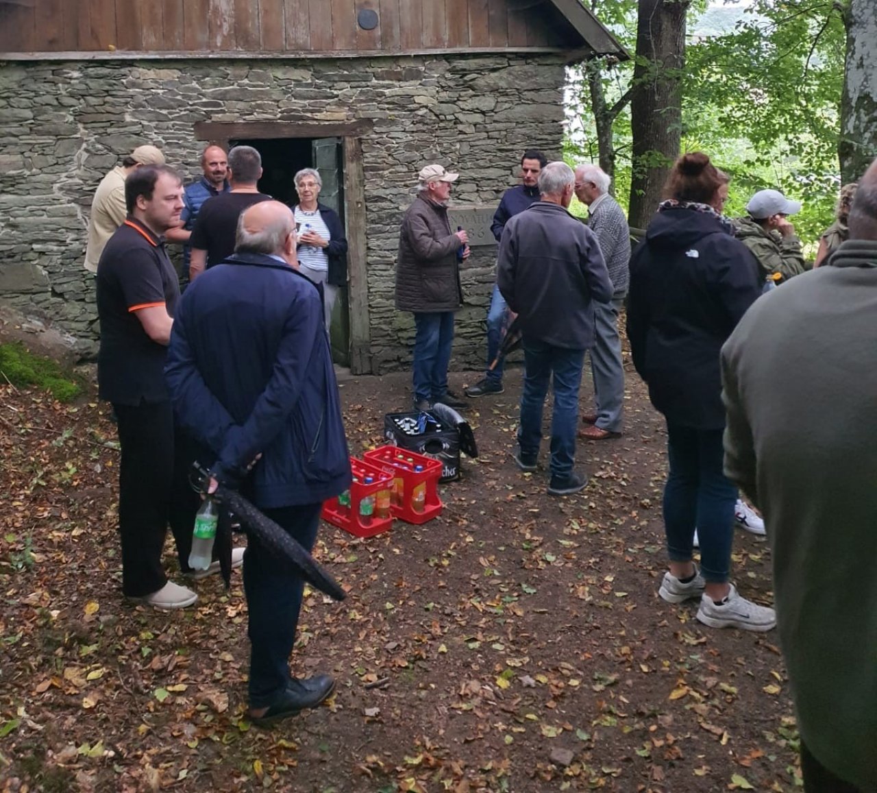 Etwa 35 Bürger waren bei dem Termin dabei. von privat