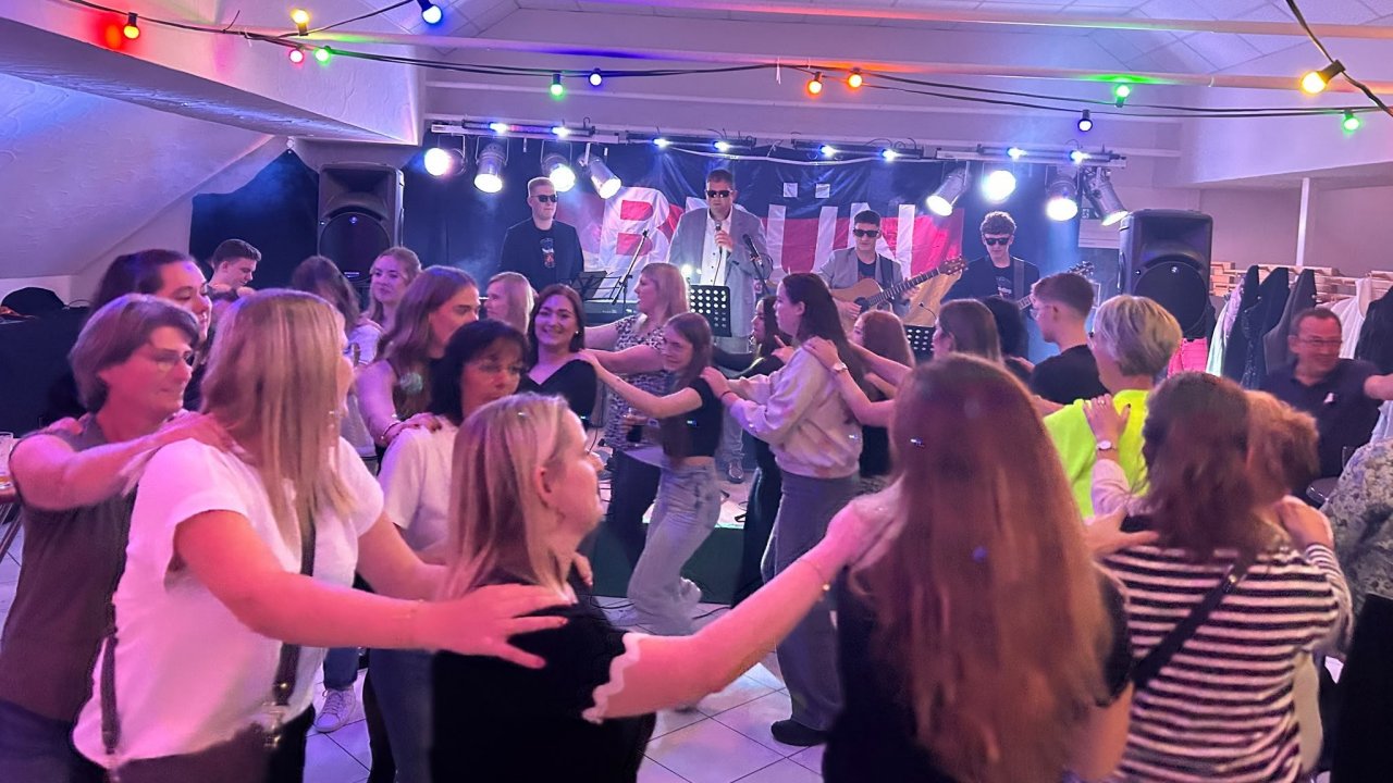 Das Konzert „Heimatklänge“ im Dorfgemeinschaftshaus Brün war ein voller Erfolg. von privat