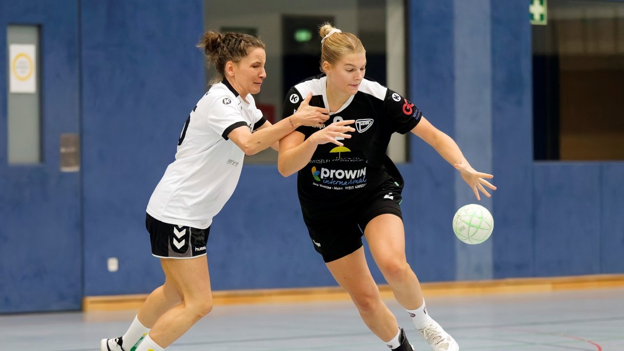 Neuzugang Laura Thiel erzielte in ihrem ersten Pflichtspiel für den TuS Drolshagen vier Tore. von Matthias Reinhardt