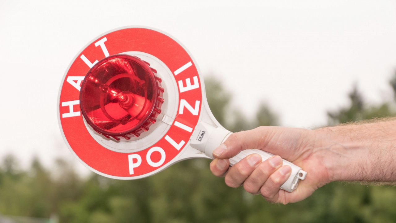 Verkehrskontrolle, Symbolfoto von Nils Dinkel