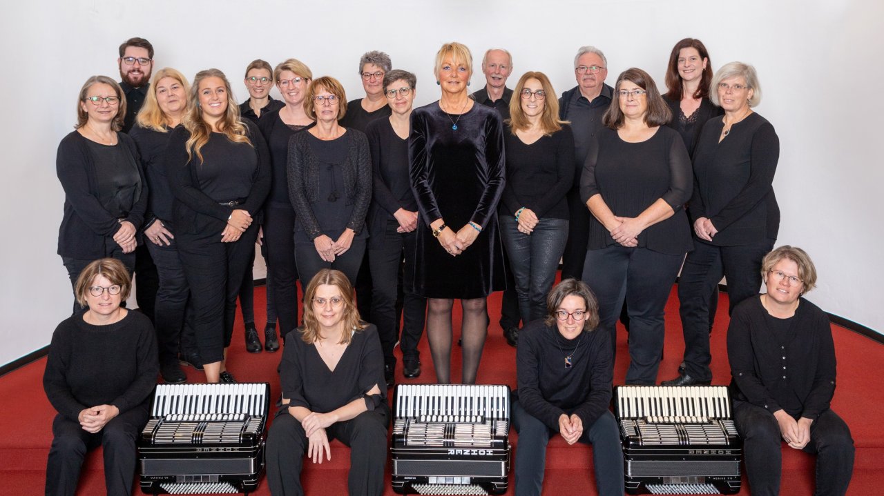 Das Akkordeonorchester Ferndorftal-Wilden ist zu Gast in der Kulturkirche Silberg. von Akkordeonorchester Ferndorftal-Wilden e. V.