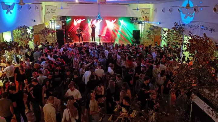 Zum 52. Mal findet in Oberelspe das beliebte Weinfest statt.