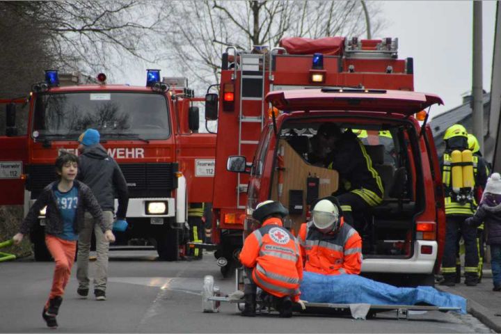 Übung in Abrisshaus