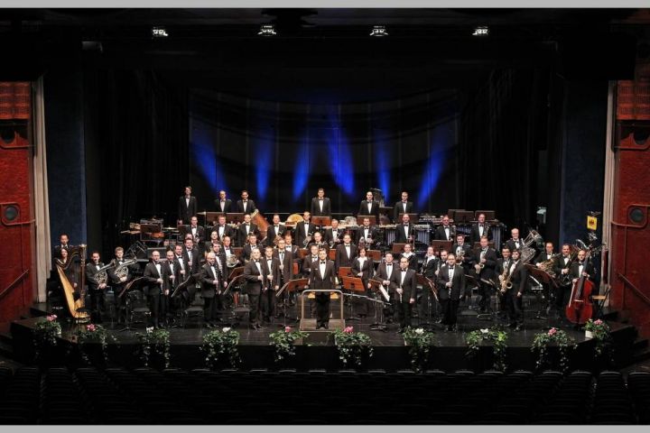 Weltpremiere in Elspe: Bundeswehr kreiert ein neues Blasorchester