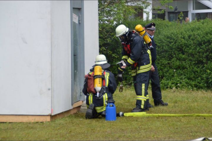 Feuerwehren erbringen Leistungsnachweis in Elspe