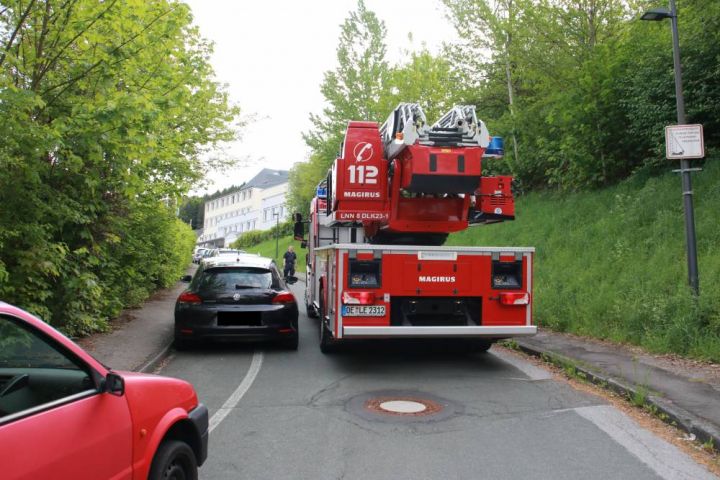 Problematische Feuerwehrzufahrt am Berufskolleg in Altenhundem