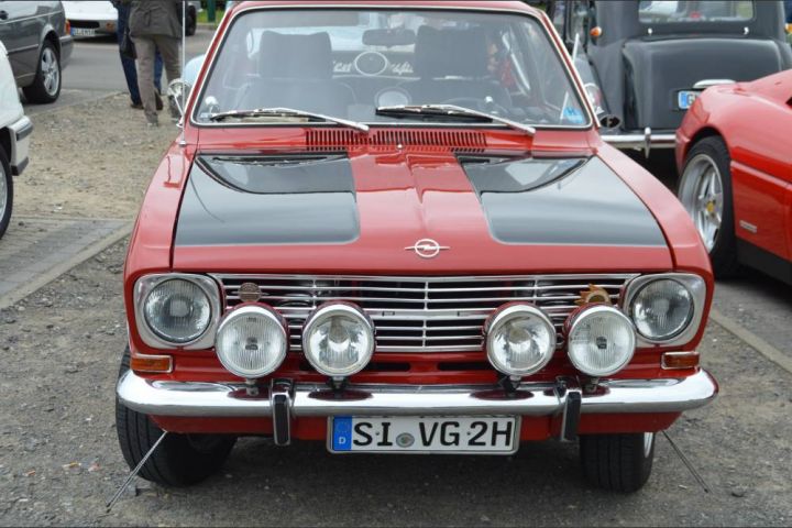 Oldtimer-Treff in Attendorn: Fiat Cinquecento Cabrio als Überraschung