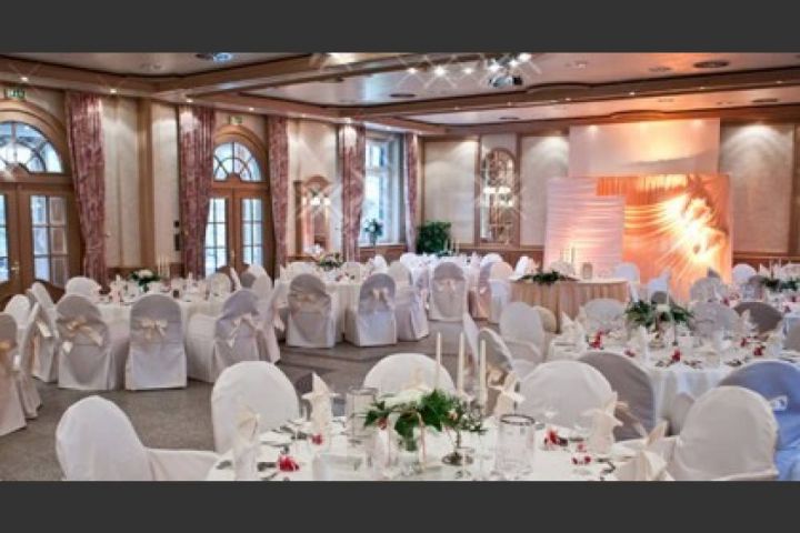 Stilvolle und romantische Hochzeitsfeiern im Landhotel Sangermann