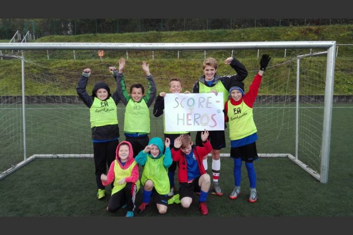 Fünf Tage Fußballcamp für 30 Kids in Oberhundem