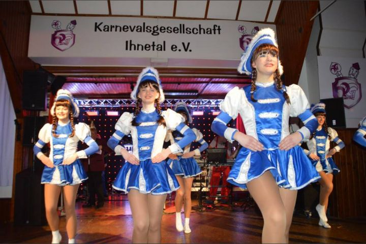Prunksitzung im Ihnetal: Wer wird der neue Prinz-Karneval?
