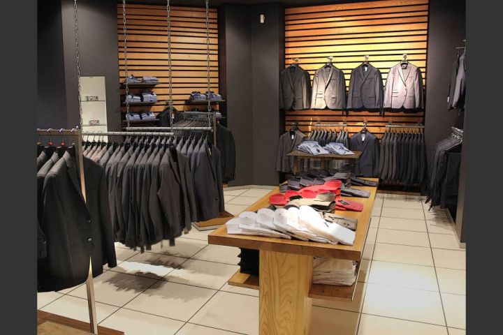 Mode Fischer: für elegante Hochzeitsanzüge mit dem besonderen Look