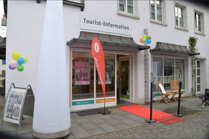 Tourist-Information nun in der Kölner Straße