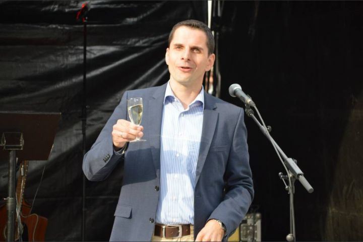 Offizielle Eröffnung der Ennester und Niedersten Straße