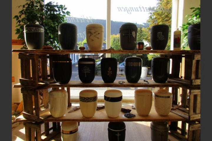 Wiethoff Bestattungen: Am Ende einer Reise gut ankommen