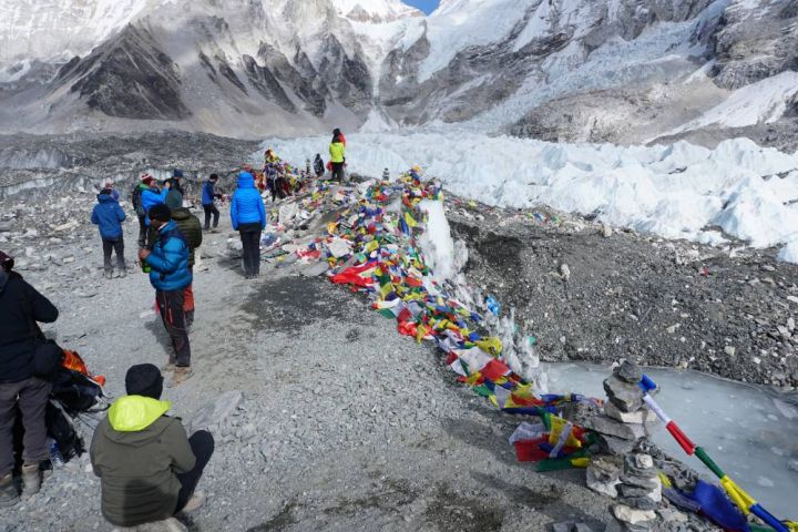 Der letzte Tagesmarsch zum Mount-Everest-Basecamp