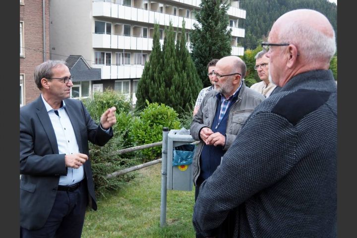 SPD Fraktion Lennestadt besucht Altenhundemer Krankenhaus