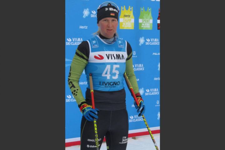 Ski-Saison-Auftakt für Melina Schöttes vom SC Oberhundem