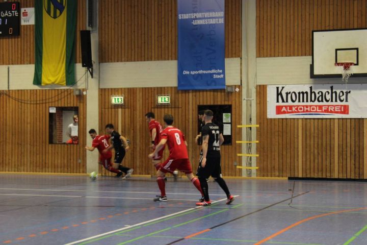 5:0-Kantersieg gegen Ottfingen - FC Lennestadt gewinnt den Kreispokal