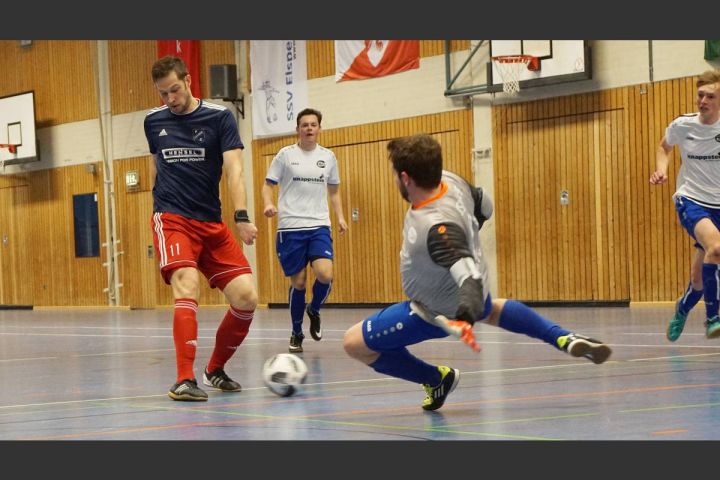 FC Lennestadt siegt beim Hallen-Stadtpokal