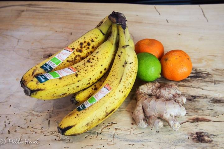 Wenn Bananen diesen Reifepunkt erreicht haben, sind sie für Shakes, Pürees oder Gebäck genau richtig. Sie haben nun selber so viel Fruchtzucker entwickelt, dass kein weiterer Zuckerzusatz notwendig ist.