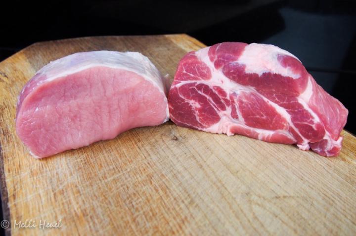 Geschmacksache: Besonders mageres Schweinerückenfleisch (links) oder kräftig, saftiger Schweinenacken (rechts).