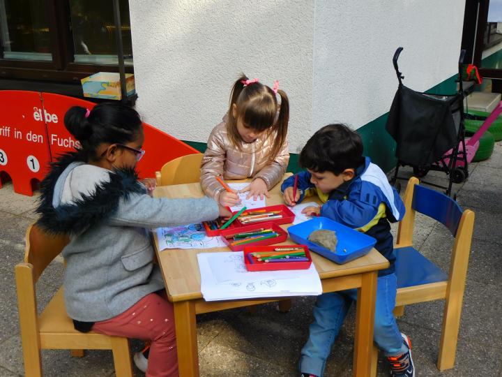 Weltkindertag im Kindergarten „Arche Noah“ in Finnentrop. Es gab es abwechslungsreiches Gemeinschaftsfest.