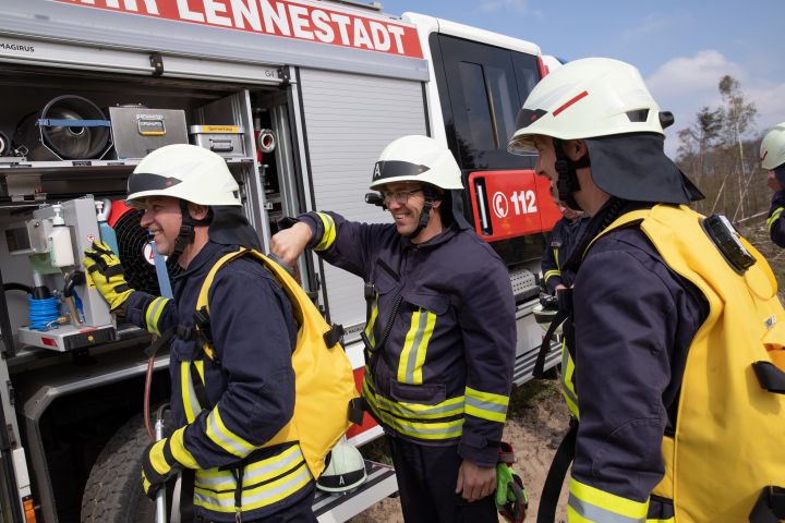 Eine Großübung zur Waldbrandbekämpfung fand am 23. April 2022 im Raum Tecklinghausen/Negertal/Griesemert statt.