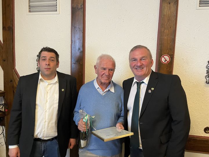 Jubilar-Ehrung für 70-jährige Vereinstreue.