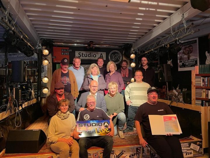 Die Crew des Studio A.