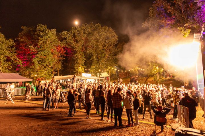 Das Rockade Festiwoll lockte wieder mehr als 700 Besucher nach Kirchveischede.