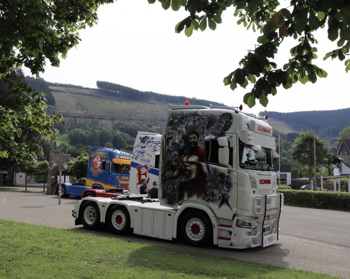 Das Truck- und Countryfest in Saalhausen brach den Zuschauerrekord.