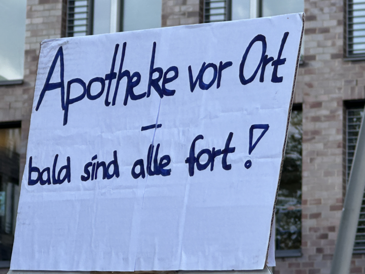 5.000 Menschen streikten am Mittwoch, 15. November, in Dortmund für die Belange von Apotheken und Arztpraxen.