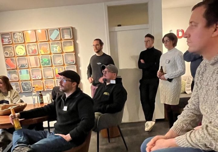 Erster Gründungs-Stammtisch in Altenhundem