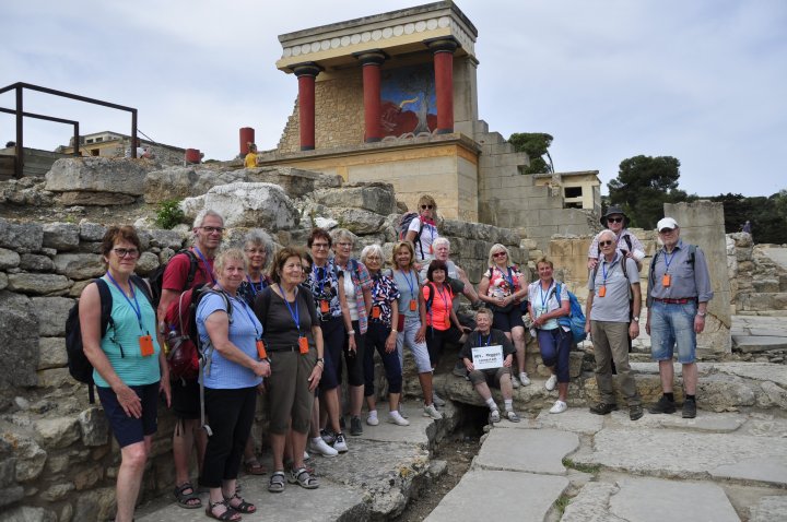 20 Lennestädter erkunden die griechische Insel Kreta
Wandern, Kultur und Sirtaki auf der Straße
