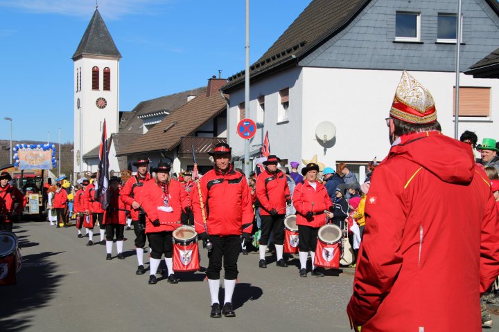 Rosenmontagszug 2025 in Schönau-Altenwenden.